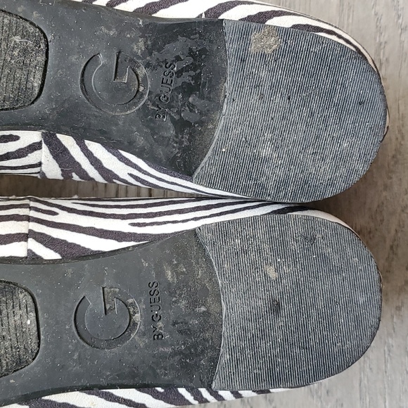 Guess zebra flats - Picture 6 of 12